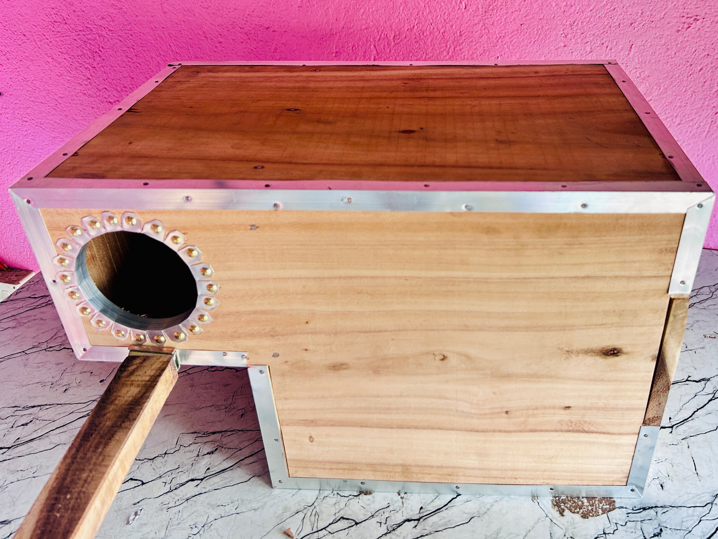 Lorikeet Bird Wooden Breeding Box | Natural Nest Box | 18x12x12 inches